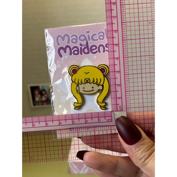 SAILOR MOON Ditto x Magical Girl Pin Anime Magical Maidens - Picture 2 of 8